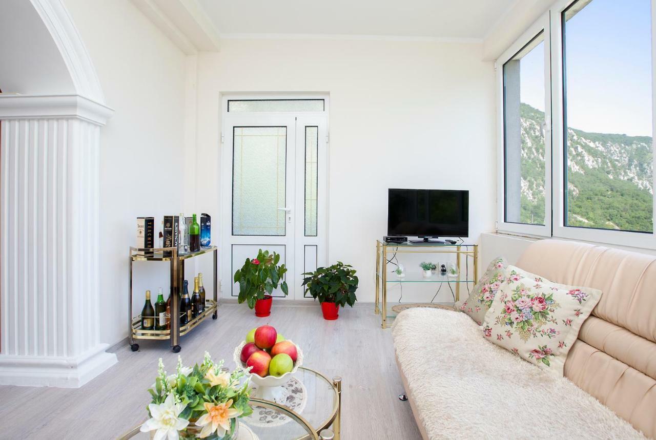 Apartments Vidikovac Inn Kotor Buitenkant foto